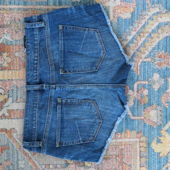 Talula Okinawa Low Rise Short - Picture 4 of 4